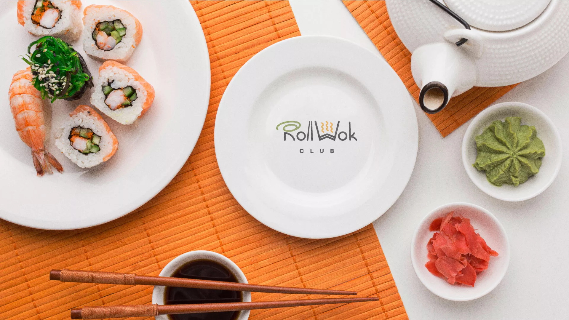 Разработка логотипа и фирменного стиля суши-бара «Roll Wok Club» в Качканаре